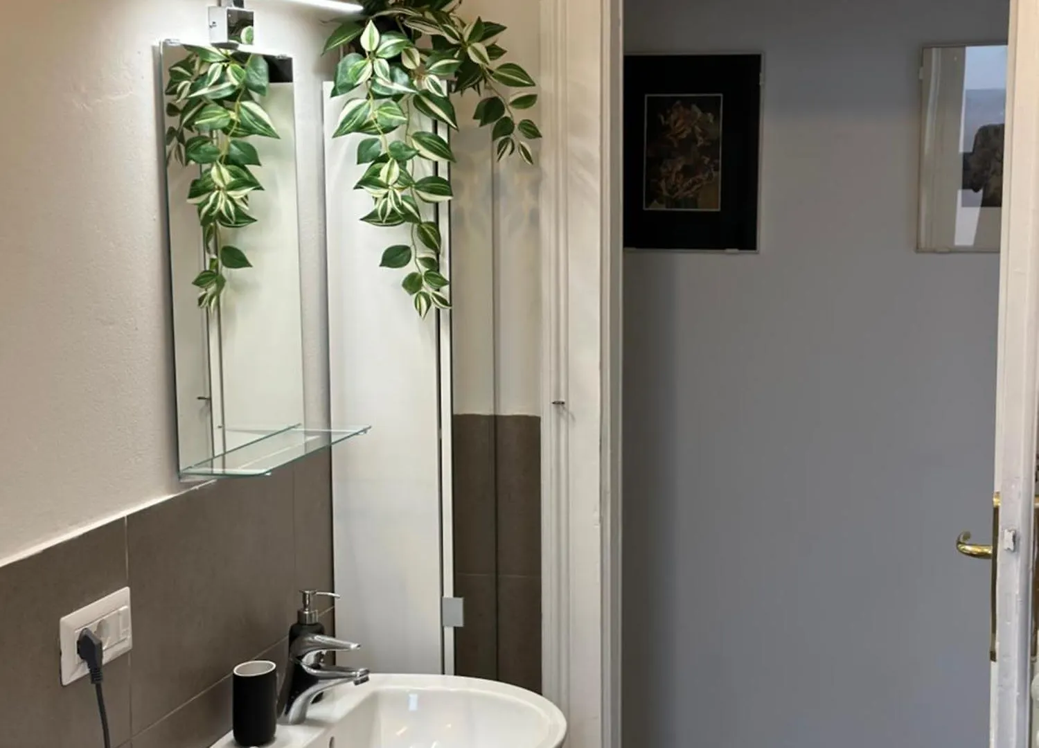 Xenia Apartments - Bright And Elegant Apartment Milan 0*,